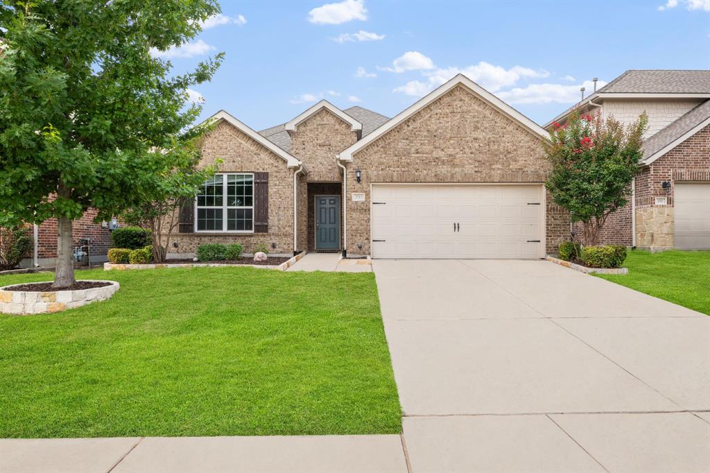 3713 Limousine Parkway Property Photo 3