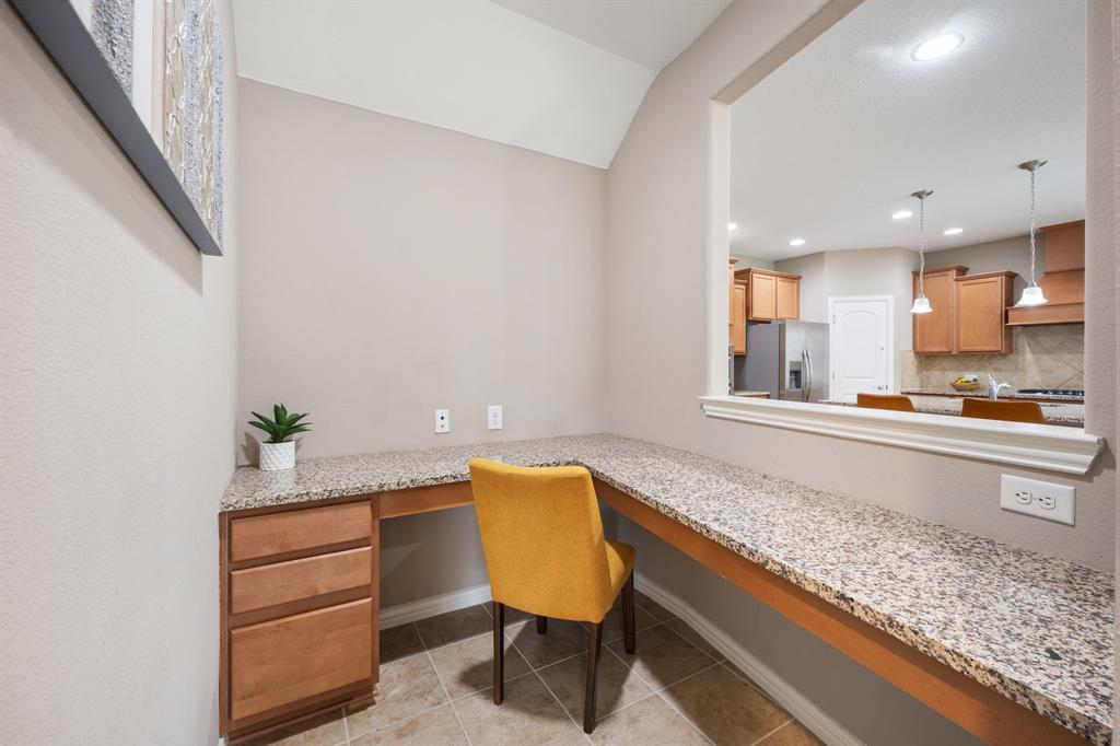 3713 Limousine Parkway Property Photo 11