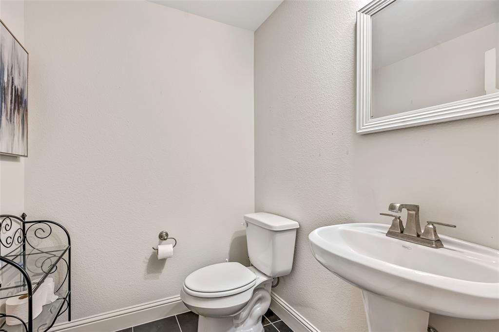 2618 Dodson Street Property Photo 15