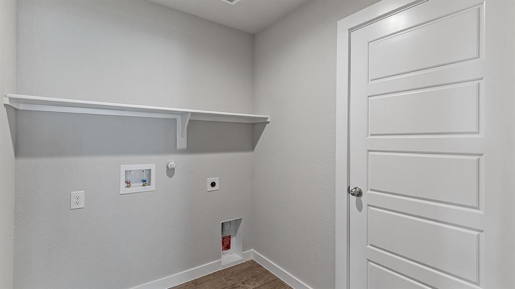 2712 Flowers Drive Property Photo 25