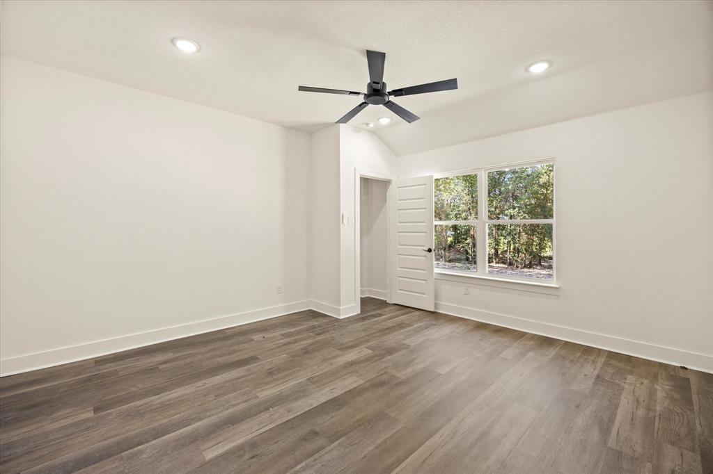 469 Peace Lily Way Property Photo 16