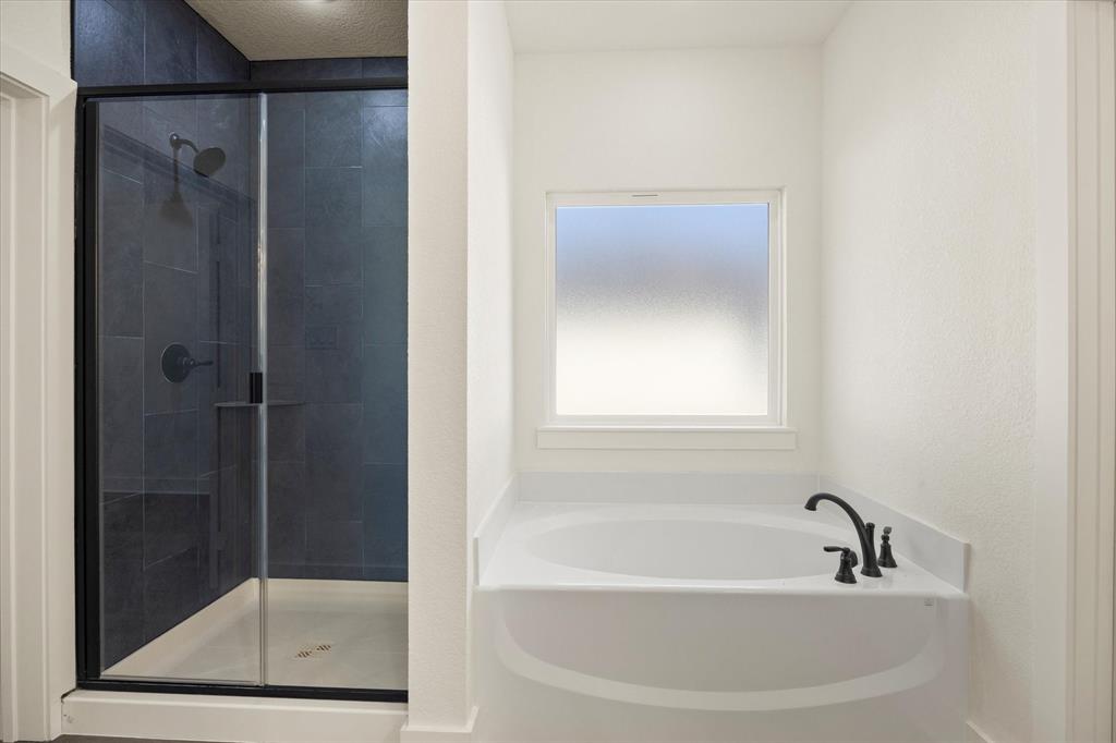 469 Peace Lily Way Property Photo 19