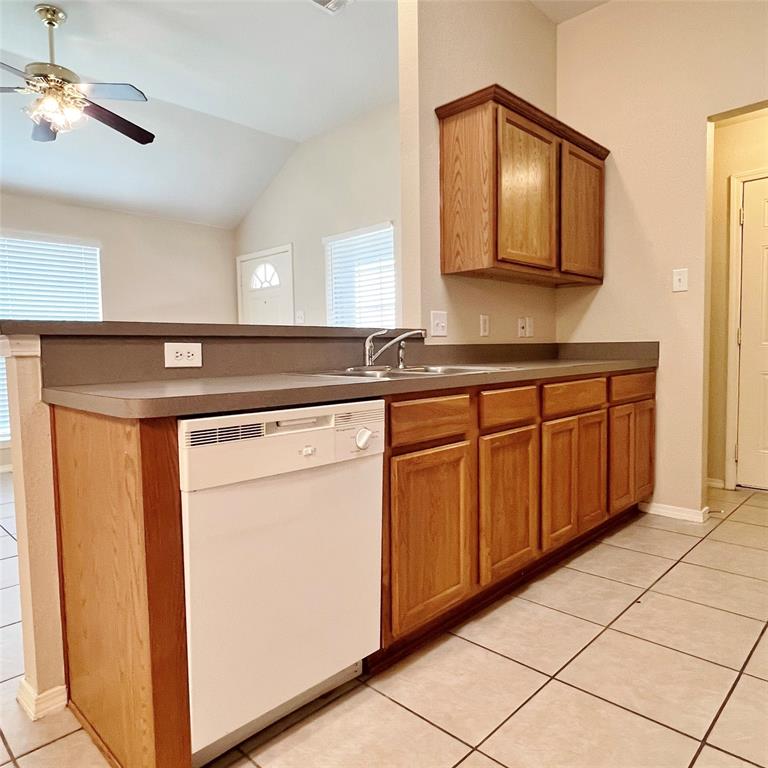 7811 Novella Drive Property Photo 7