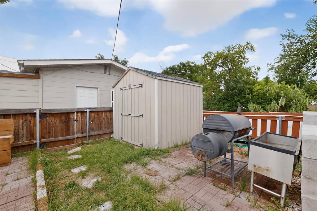7224 Glenview Drive Property Photo 34