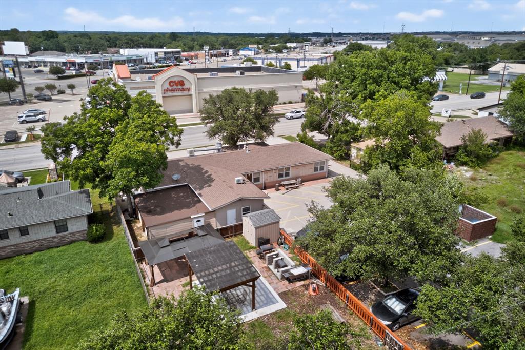 7224 Glenview Drive Property Photo 40