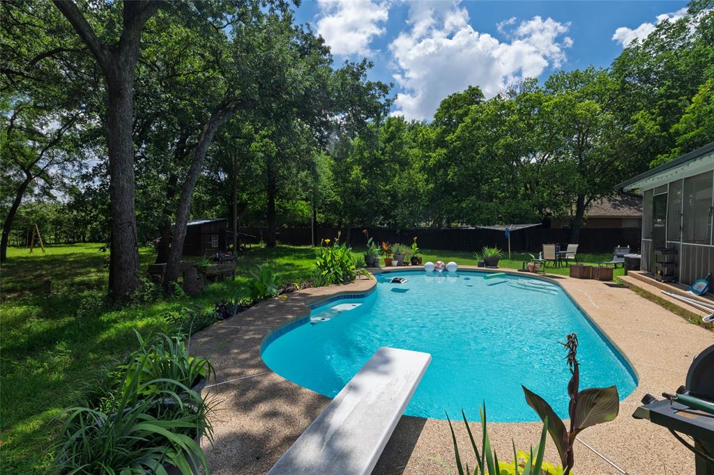 1530 Nightingale Circle Property Photo 31