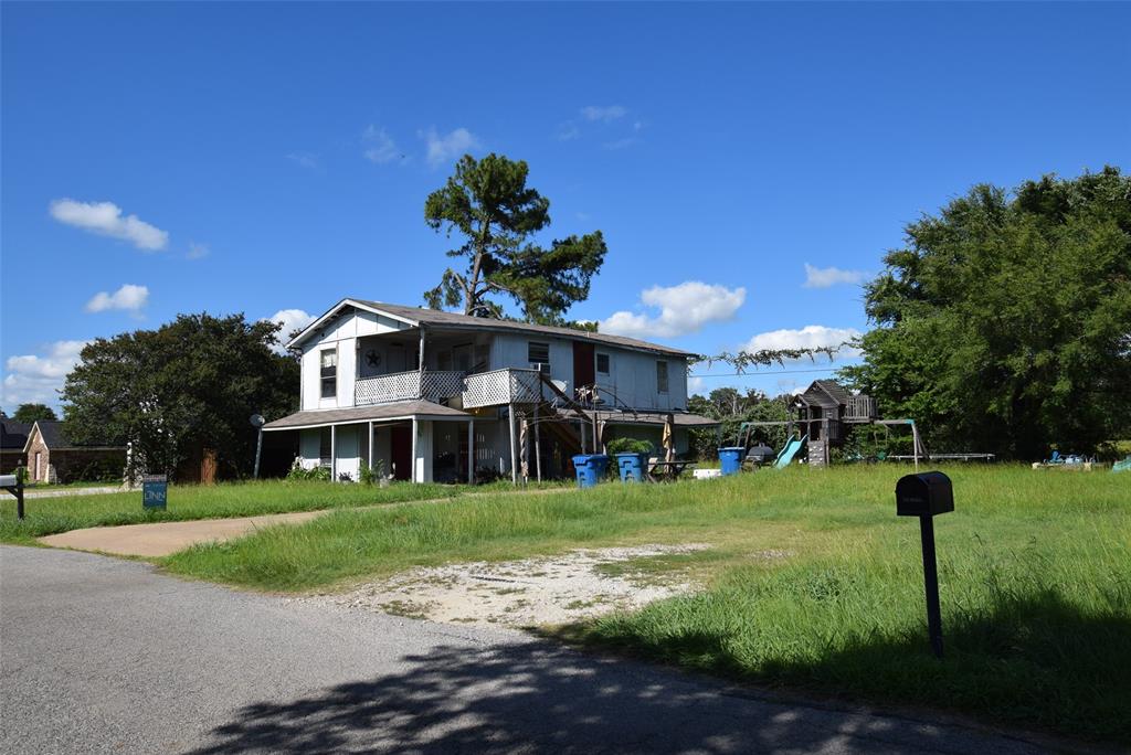 414 Starboard Drive Property Photo 2