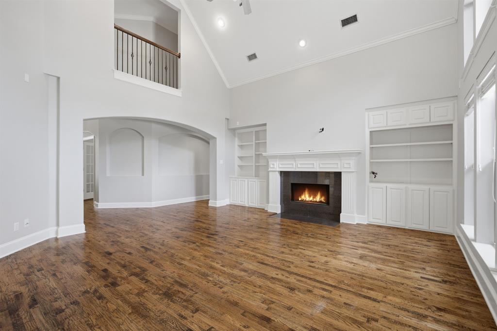 2015 Midhurst Drive Property Photo 10