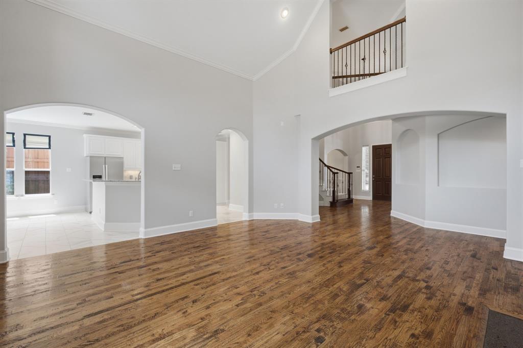 2015 Midhurst Drive Property Photo 11