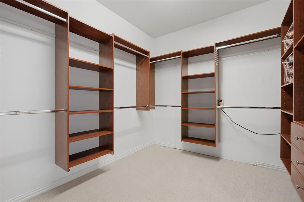 2015 Midhurst Drive Property Photo 20