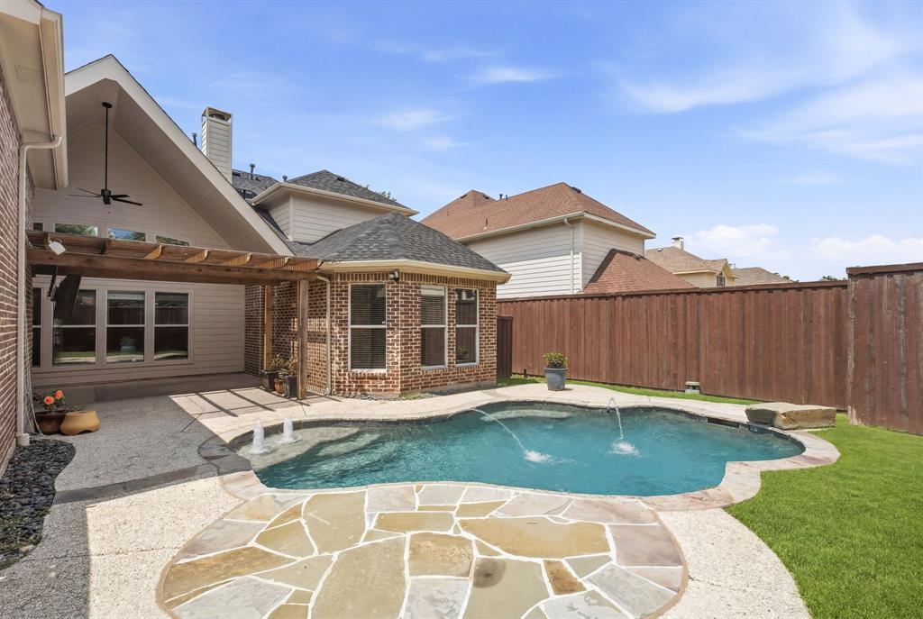 2015 Midhurst Drive Property Photo 33