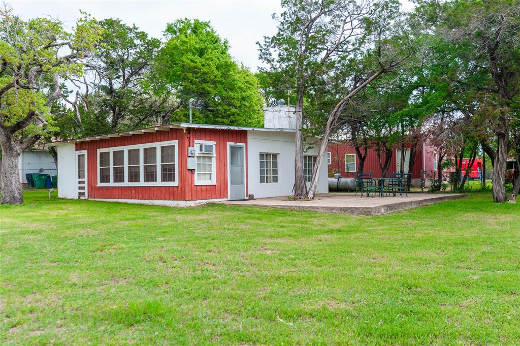 137 Center Loop Property Photo 5