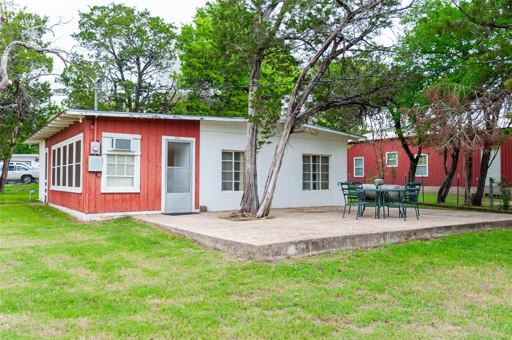 137 Center Loop Property Photo 6