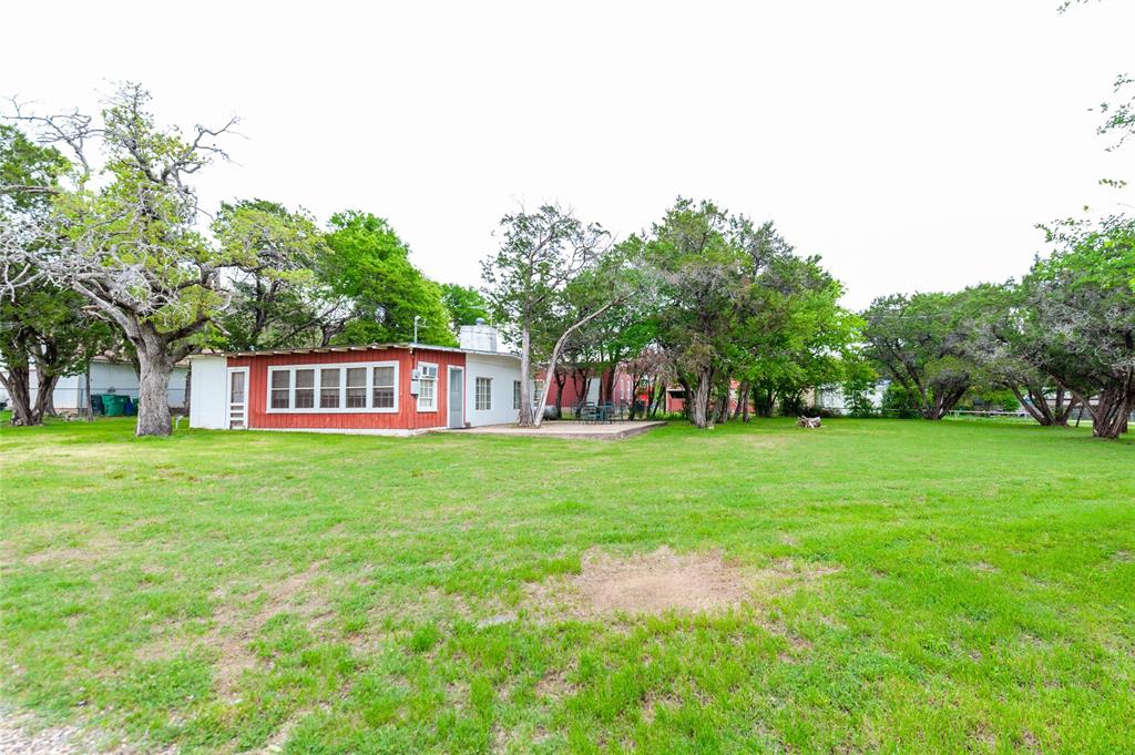 137 Center Loop Property Photo 11