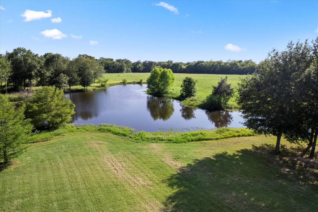 390 County Road 1573 Property Photo 33