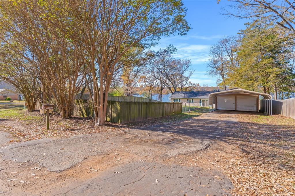 380 S County Road 4837 Property Photo 10