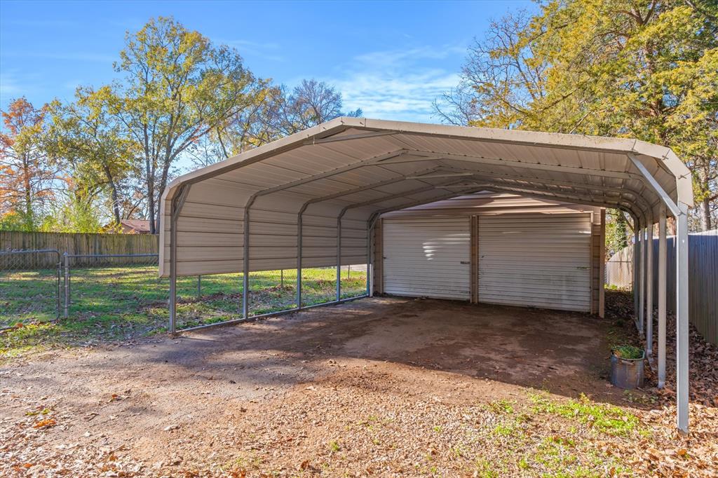 380 S County Road 4837 Property Photo 11