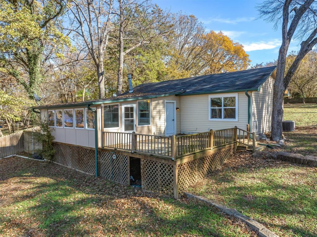 380 S County Road 4837 Property Photo 14