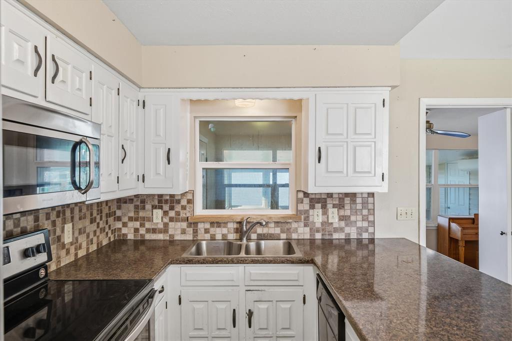 380 S County Road 4837 Property Photo 20