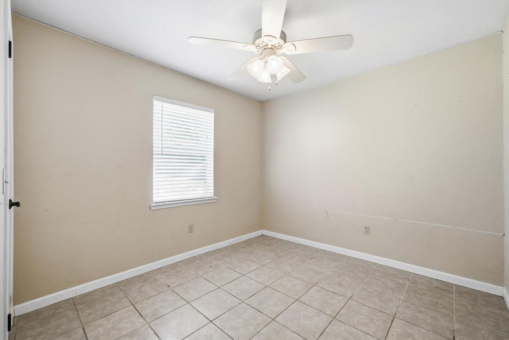 380 S County Road 4837 Property Photo 23