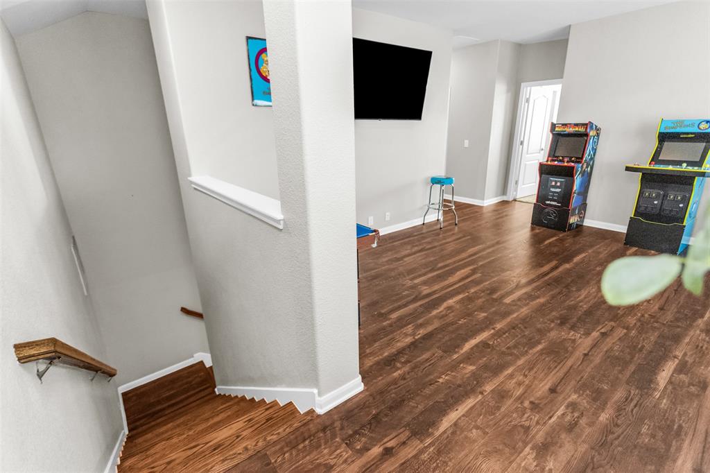 529 Bermuda Avenue Property Photo 27