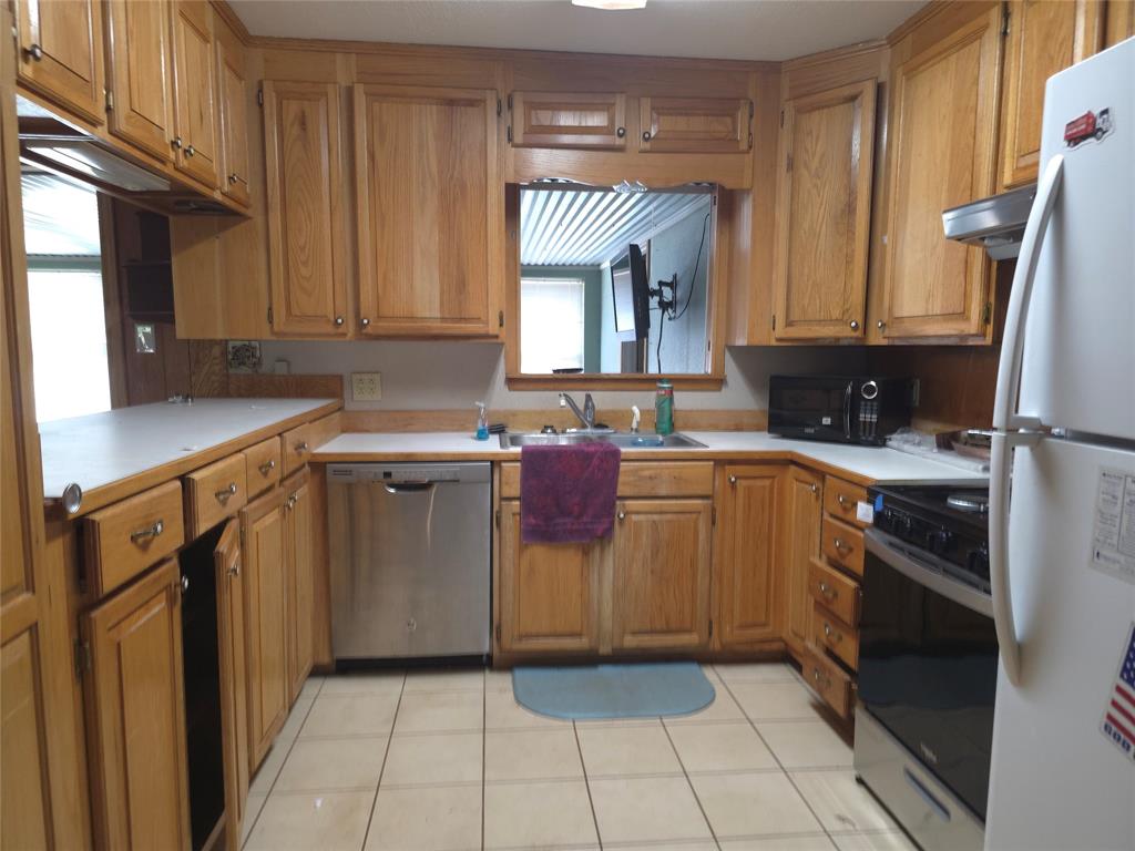 135 Elm Street Property Photo 15