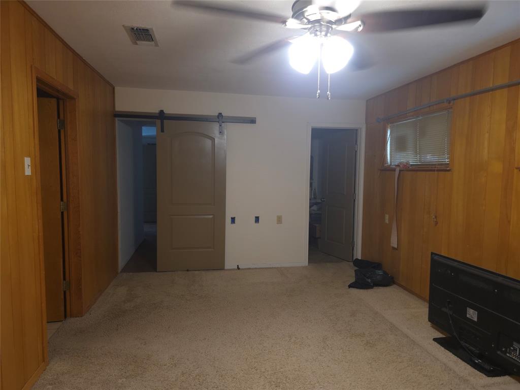 135 Elm Street Property Photo 16