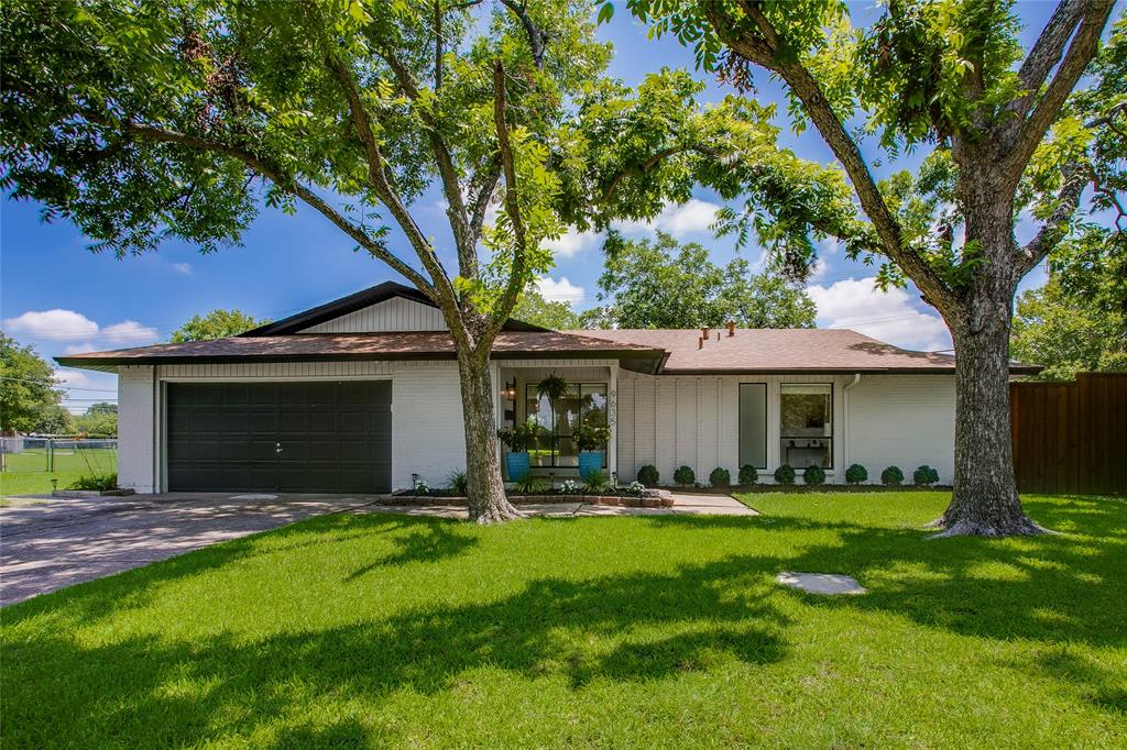 9635 Talina Drive Property Photo 1