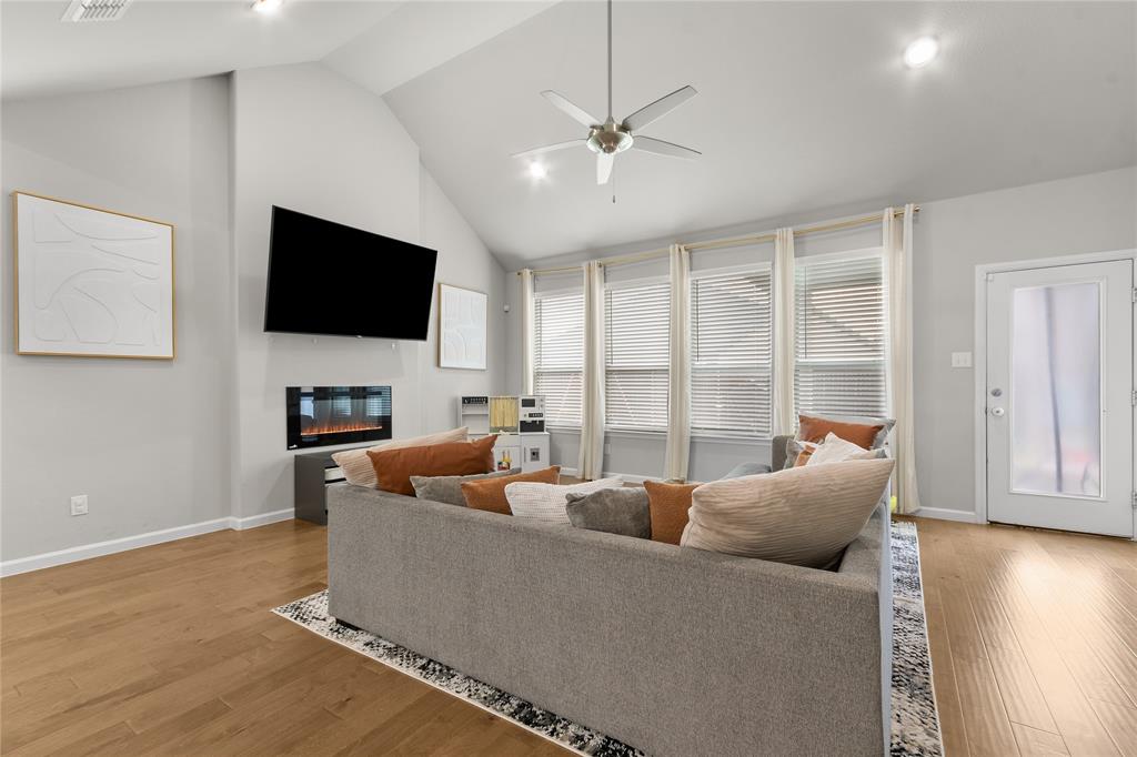 352 Boone Drive Property Photo 14