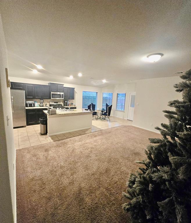 905 Walls Boulevard Property Photo 3
