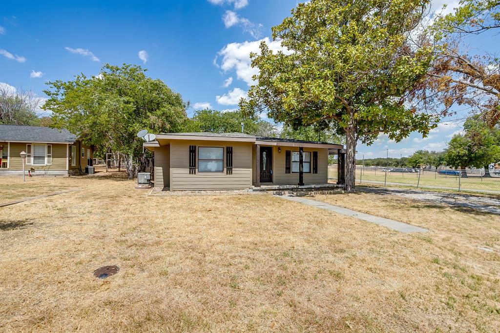 913 Jameson Street Property Photo 1