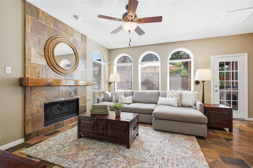 14616 Waterview Circle Property Photo 4