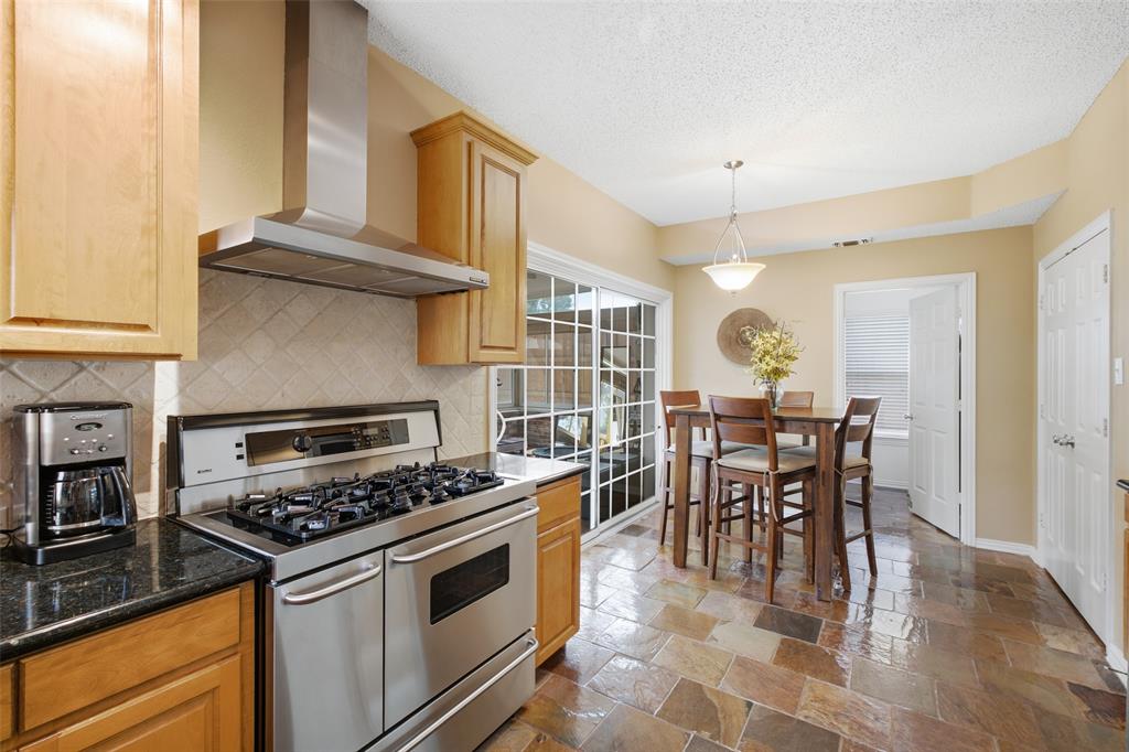 14616 Waterview Circle Property Photo 9