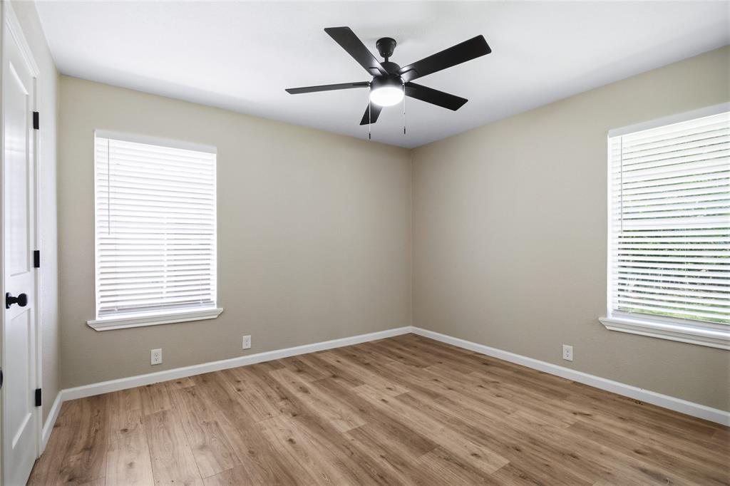 1006 N Grant Drive Property Photo 15