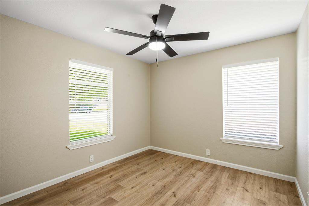 1006 N Grant Drive Property Photo 18