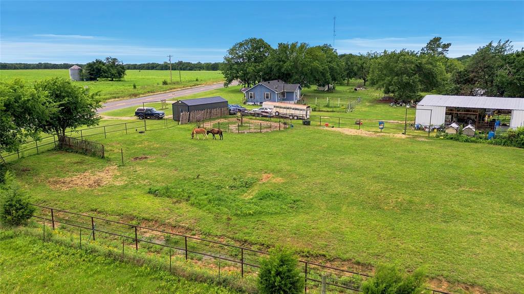 13017 E Fm 273 Property Photo 4