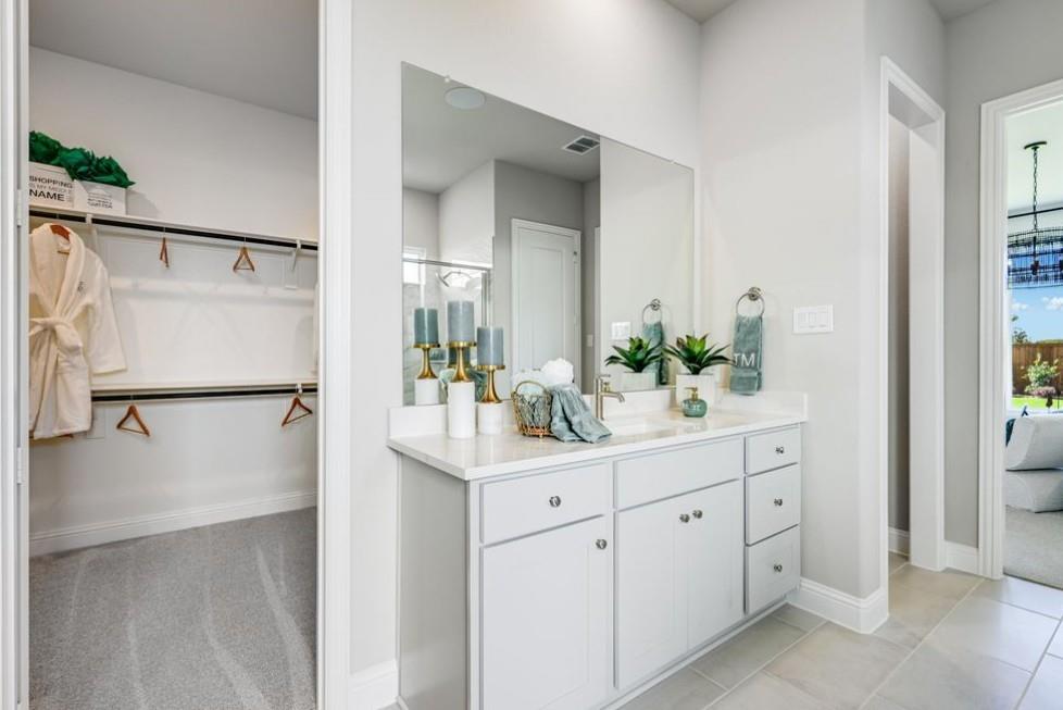 709 Cumulus Court Property Photo 17