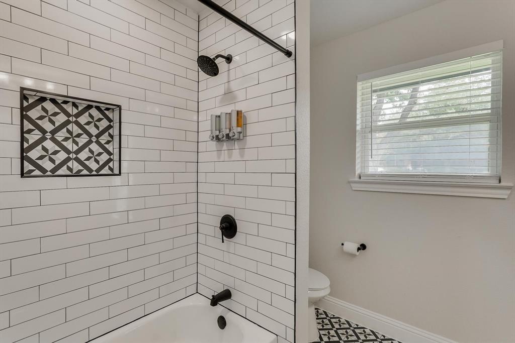 3921 Amy Avenue Property Photo 19