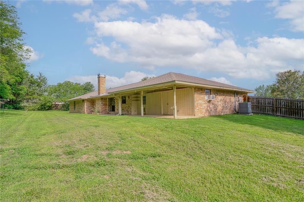 715 Hopper Ct. Property Photo 5