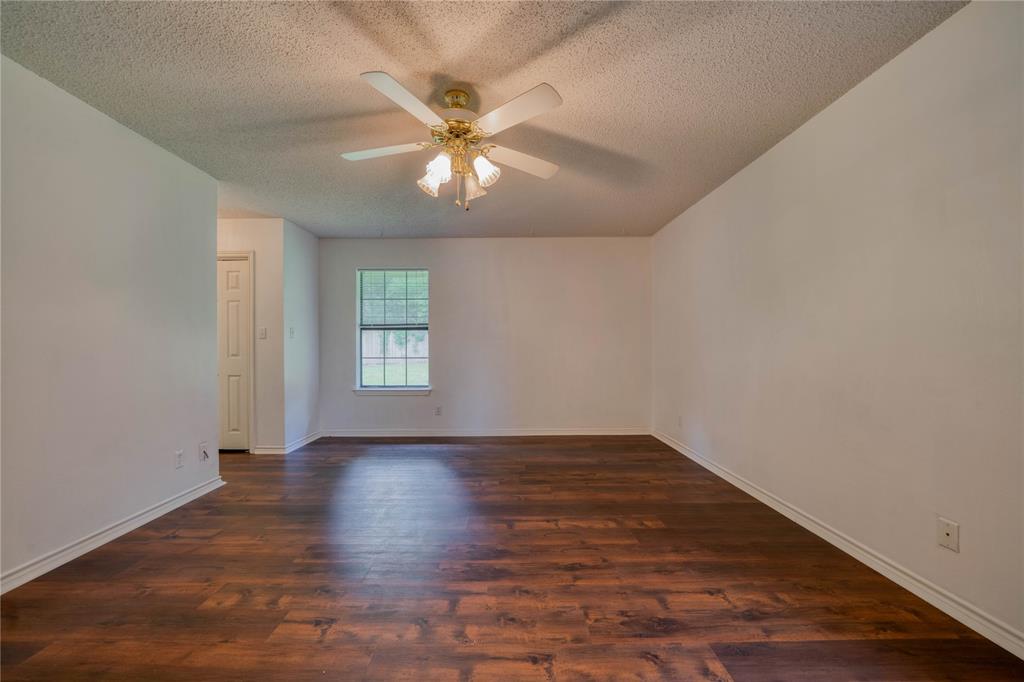 715 Hopper Ct. Property Photo 20
