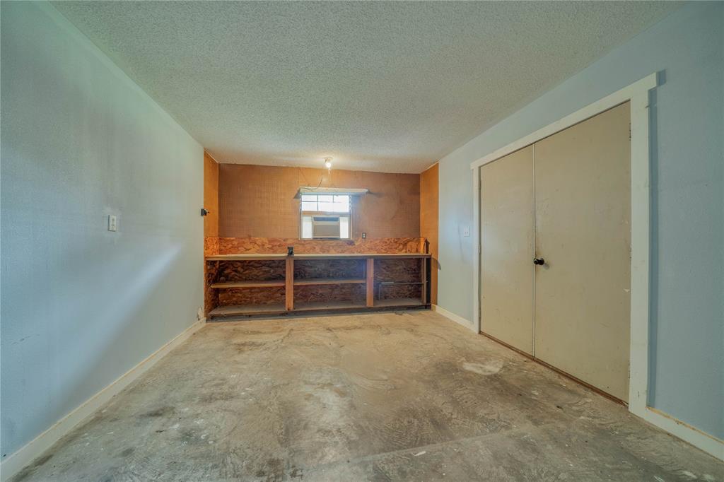 715 Hopper Ct. Property Photo 30