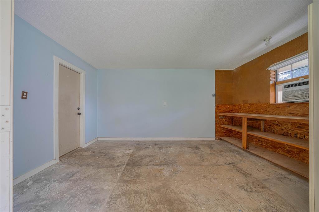 715 Hopper Ct. Property Photo 31