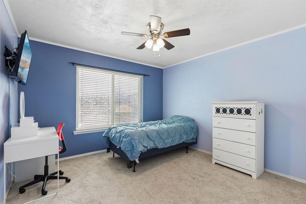 304 Lark Lane Property Photo 25
