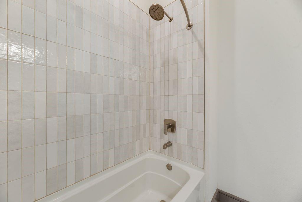 2700 Old Denton Road 2257 Property Photo 15