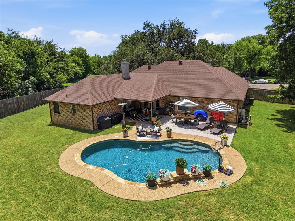 4406 Two Creek Court Property Photo 2