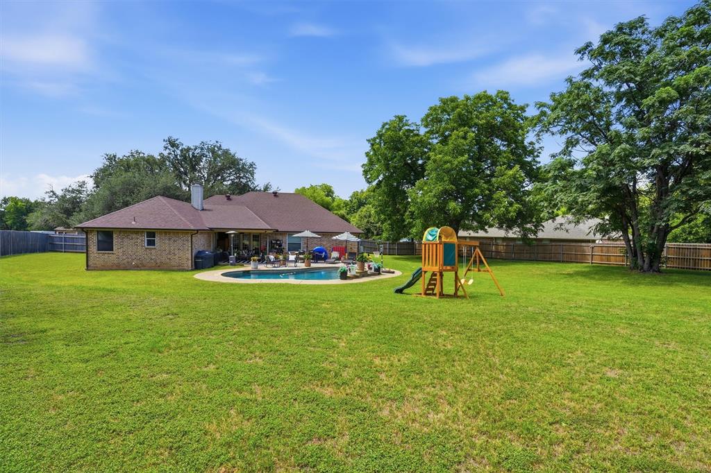 4406 Two Creek Court Property Photo 27