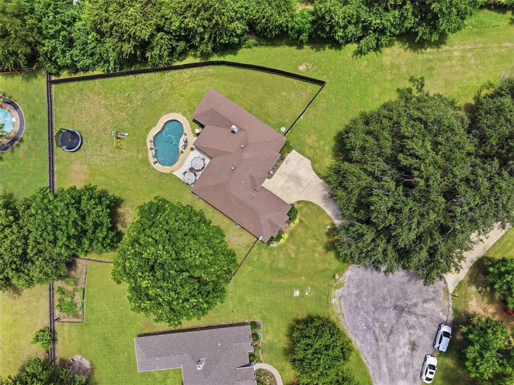 4406 Two Creek Court Property Photo 38