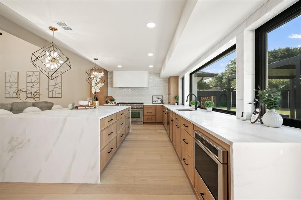 12042 Shirestone Lane Property Photo 12