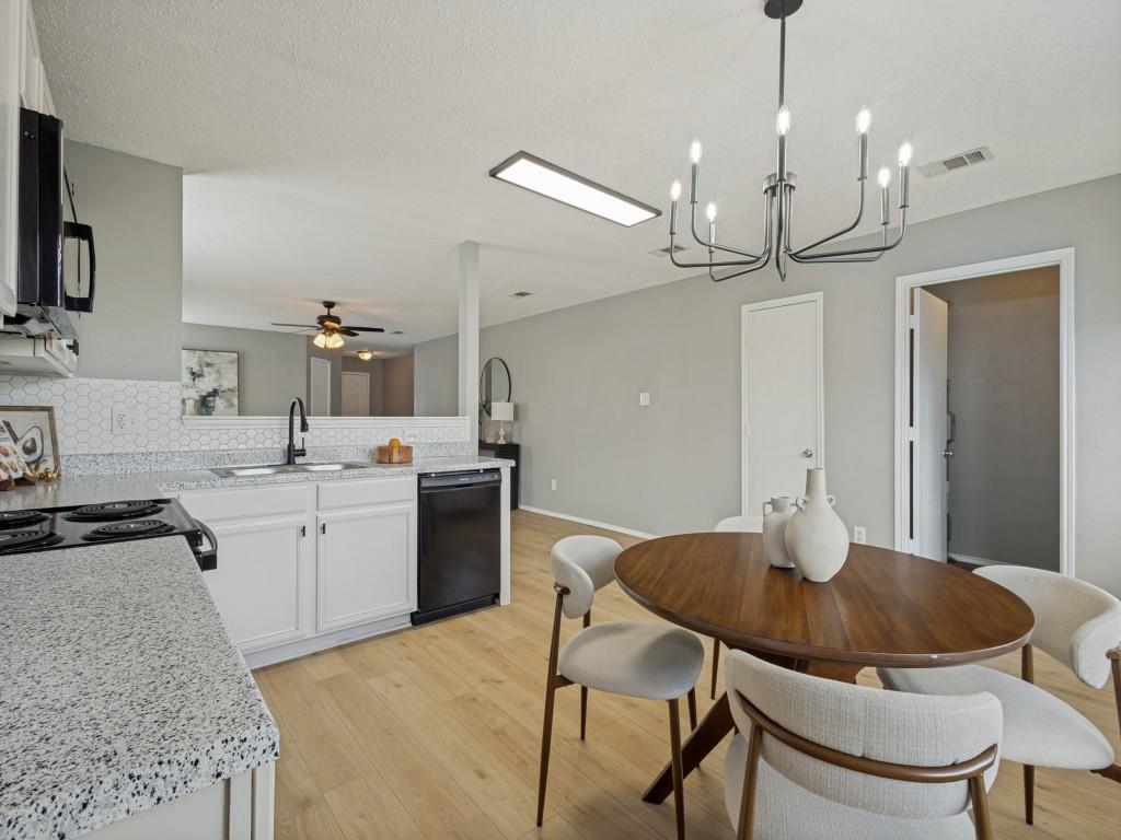 5521 Camarillo Drive Property Photo 10