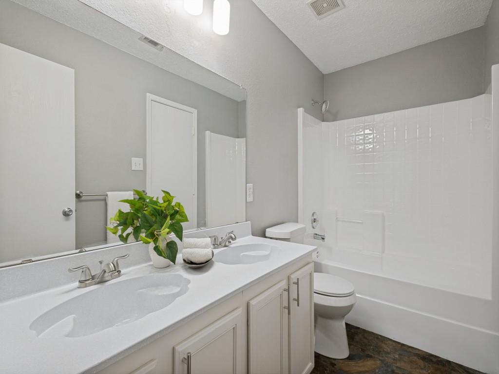 5521 Camarillo Drive Property Photo 22